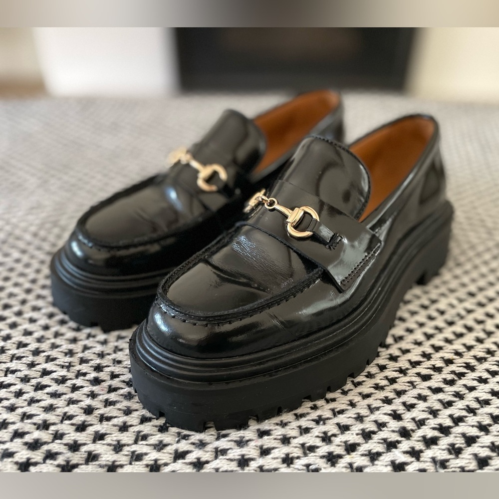 Thursday Platform Penny Loafer Black Patent Leather Size 7 Gold - Picture 5 of 13